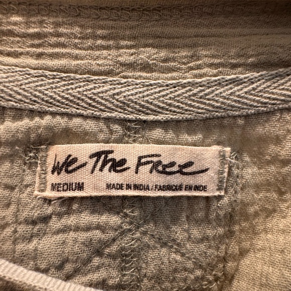 We The Free Light Gray Textured Tunic - Picture 2 of 4